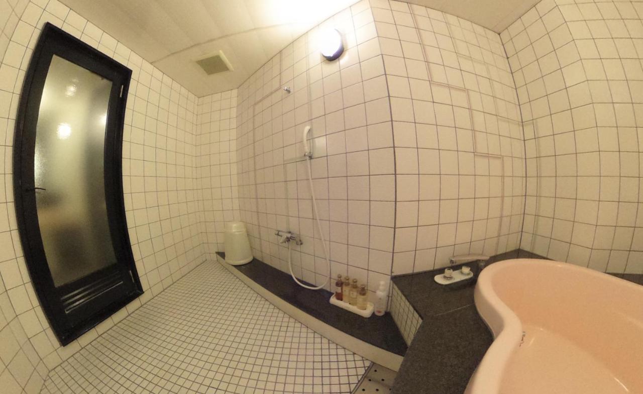 Hotel Rr (Adults Only) ยคไคจิ ภายนอก รูปภาพ